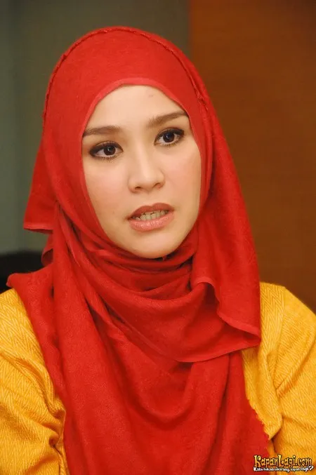 Foto Zaskia Adya Mecca