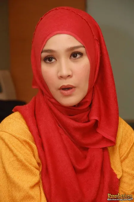 Foto Zaskia Adya Mecca