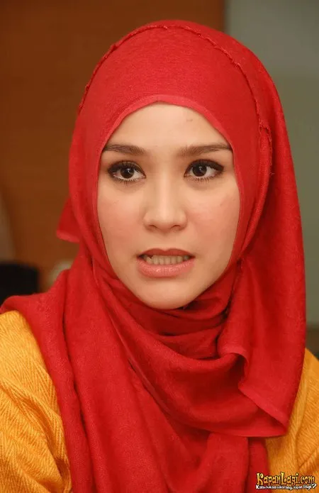 Foto Zaskia Adya Mecca