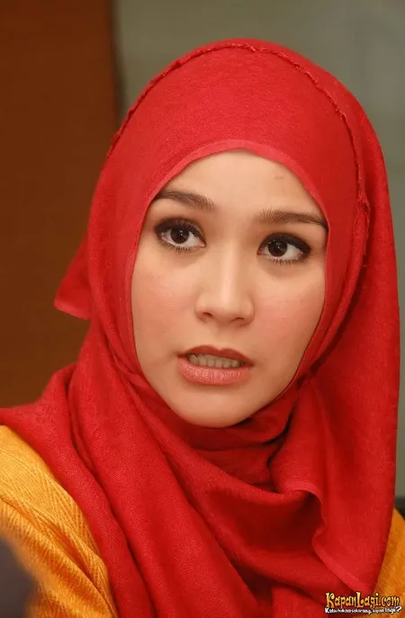 Foto Zaskia Adya Mecca