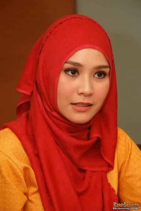 Foto Zaskia Adya Mecca