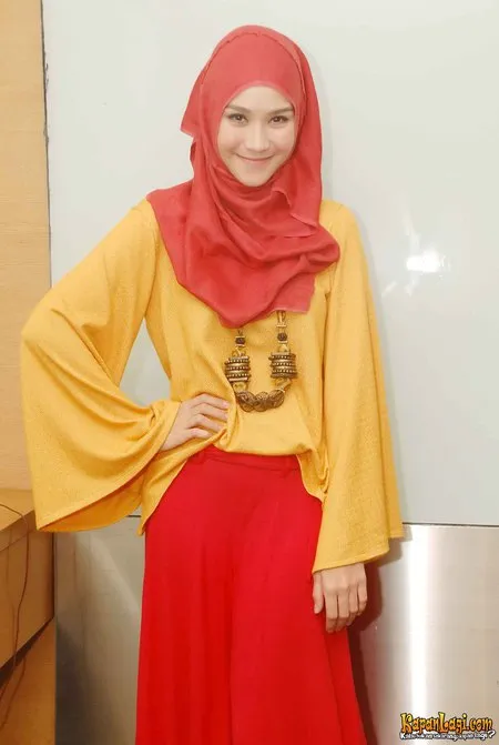 Foto Zaskia Adya Mecca