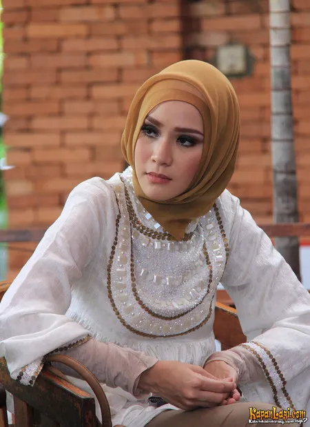 Foto Zaskia Adya Mecca