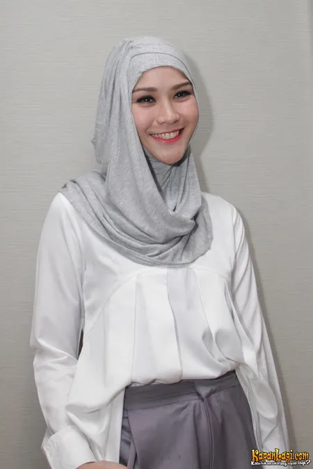 Foto Zaskia Adya Mecca
