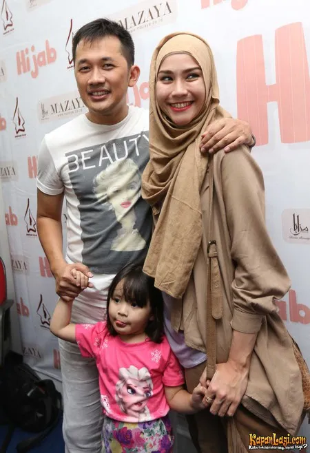 Foto Zaskia Adya Mecca