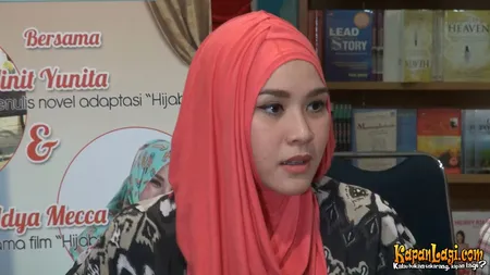 Foto Zaskia Adya Mecca