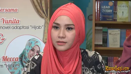 Foto Zaskia Adya Mecca