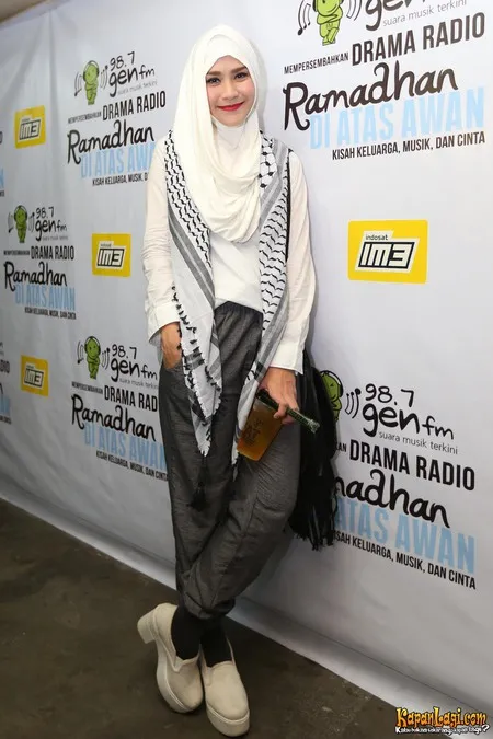 Foto Zaskia Adya Mecca