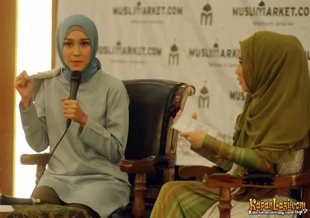 Foto Zaskia Adya Mecca