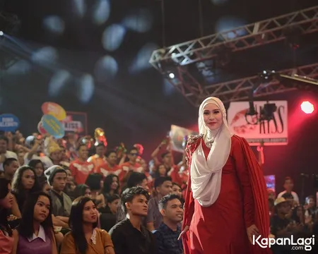 Foto Zaskia Adya Mecca