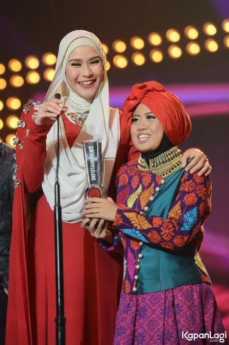 Foto Zaskia Adya Mecca