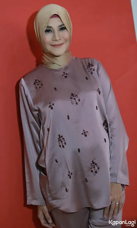 Foto Zaskia Adya Mecca