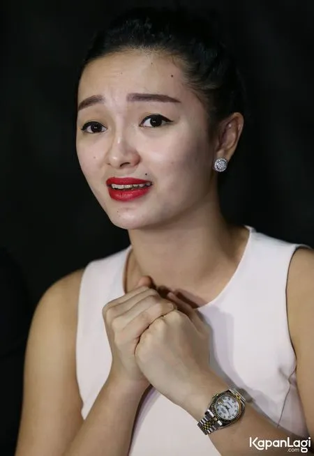 Foto Zaskia Gotik