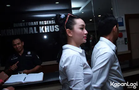 Foto Zaskia Gotik