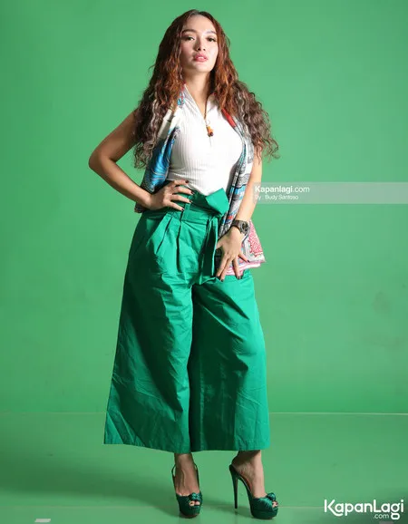 Foto Zaskia Gotik