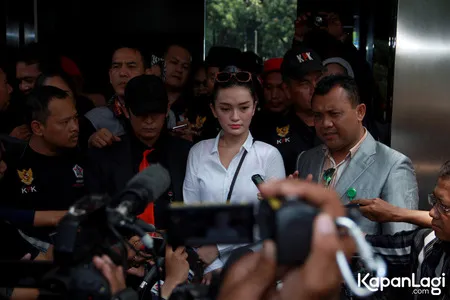 Foto Zaskia Gotik