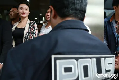 Foto Zaskia Gotik