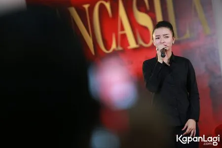 Foto Zaskia Gotik