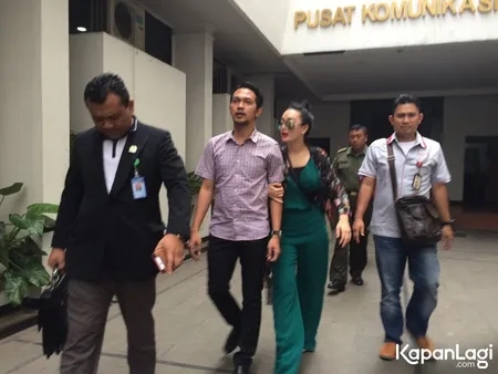 Foto Zaskia Gotik