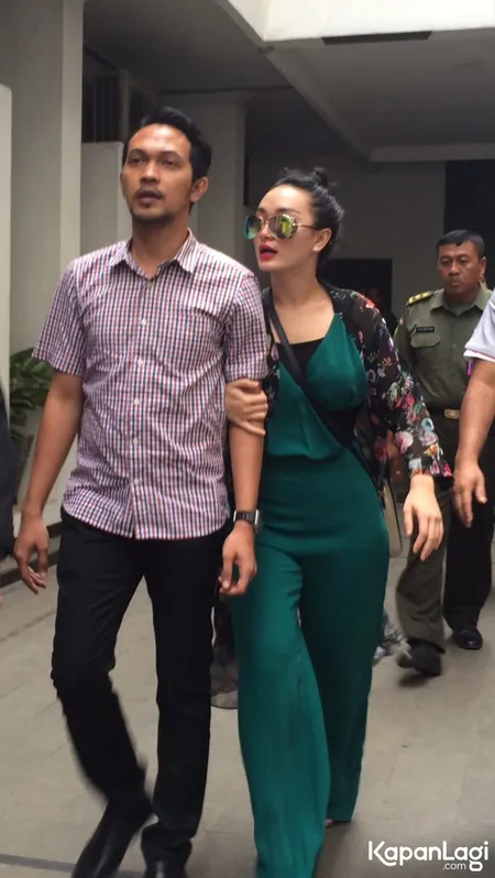Foto Zaskia Gotik