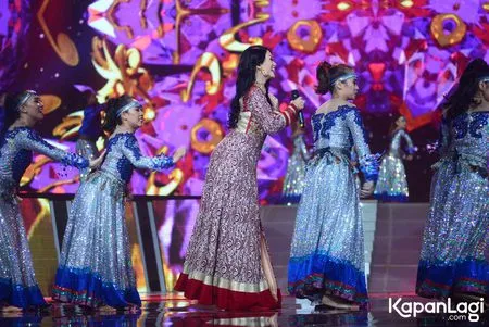 Foto Zaskia Gotik