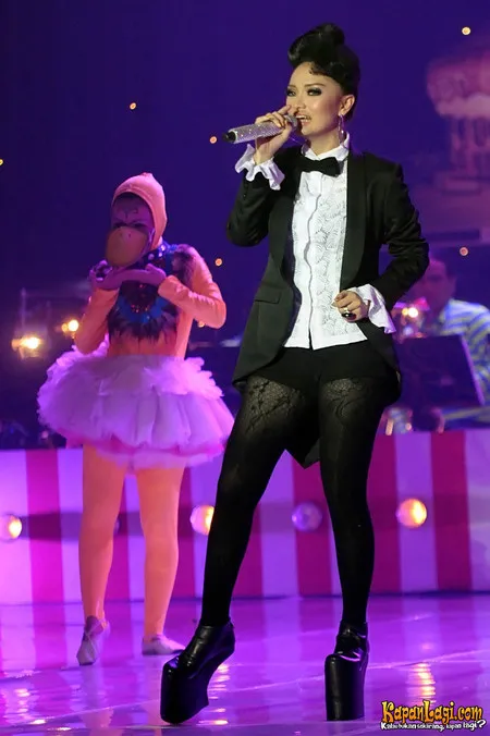 Foto Zaskia Gotik