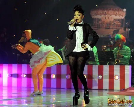 Foto Zaskia Gotik
