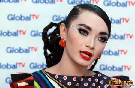 Foto Zaskia Gotik