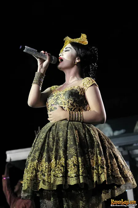 Foto Zaskia Gotik