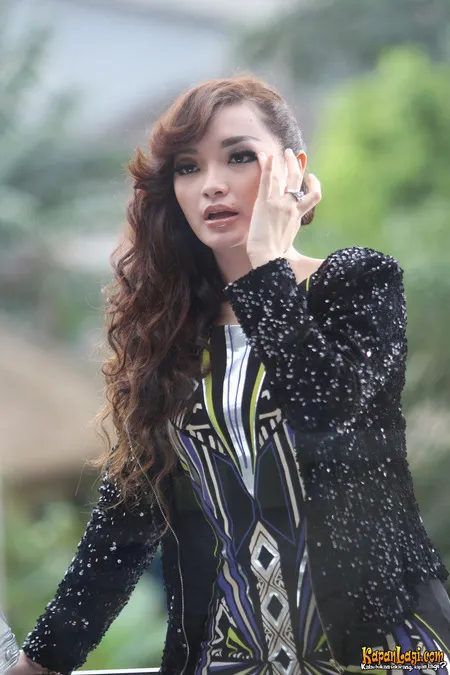 Foto Zaskia Gotik