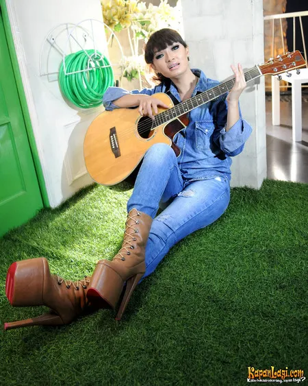 Foto Zaskia Gotik