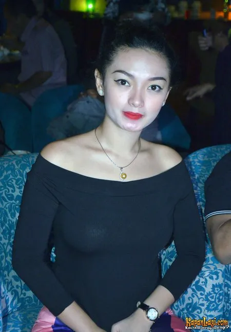 Foto Zaskia Gotik