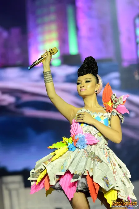 Foto Zaskia Gotik