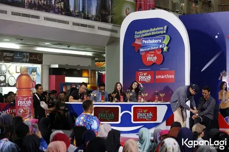 Foto Zaskia Gotik