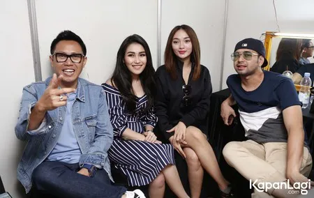 Foto Zaskia Gotik