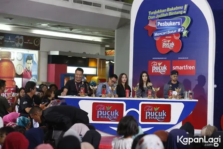 Foto Zaskia Gotik