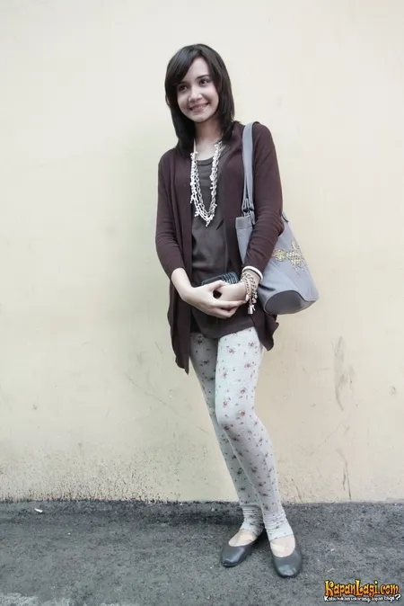 Foto Zaskia Sungkar
