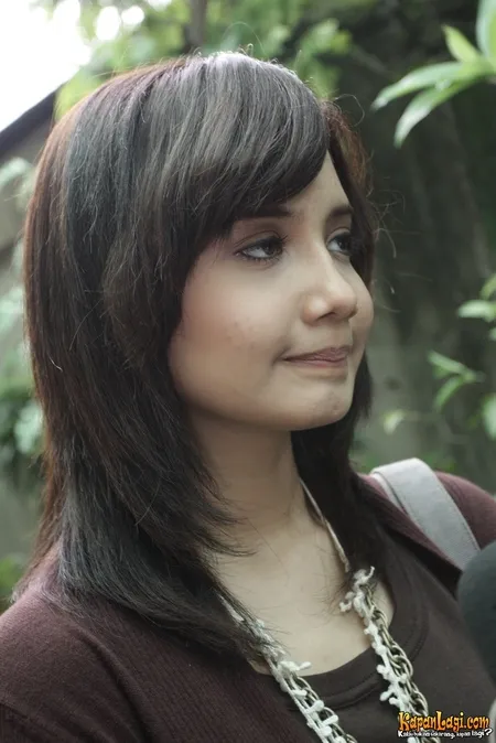 Foto Zaskia Sungkar