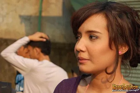 Foto Zaskia Sungkar