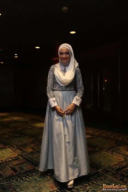 Foto Zaskia Sungkar