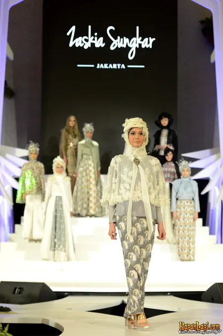 Foto Zaskia Sungkar