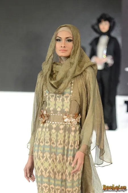 Foto Zaskia Sungkar