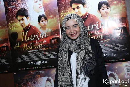 Foto Zaskia Sungkar