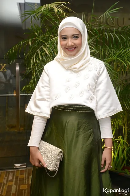 Foto Zaskia Sungkar