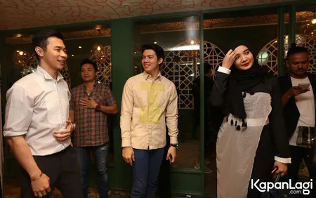 Foto Zaskia Sungkar