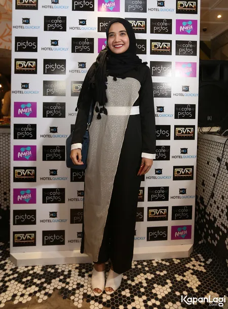 Foto Zaskia Sungkar