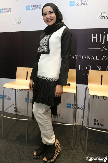 Foto Zaskia Sungkar