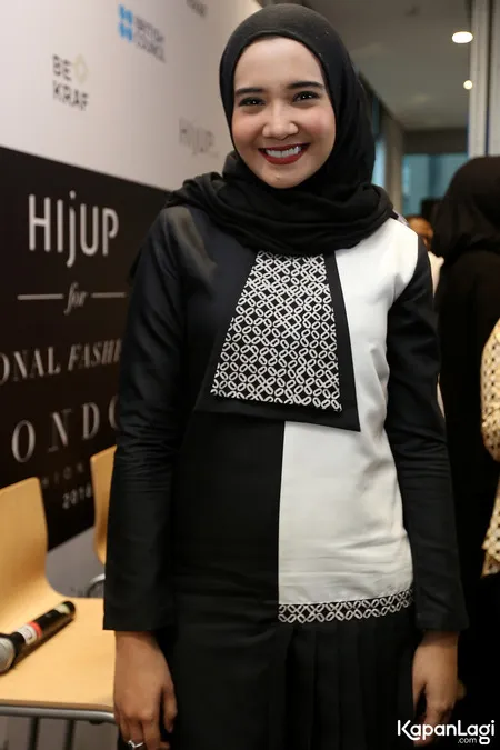 Foto Zaskia Sungkar