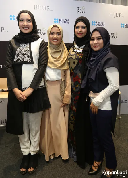 Foto Zaskia Sungkar