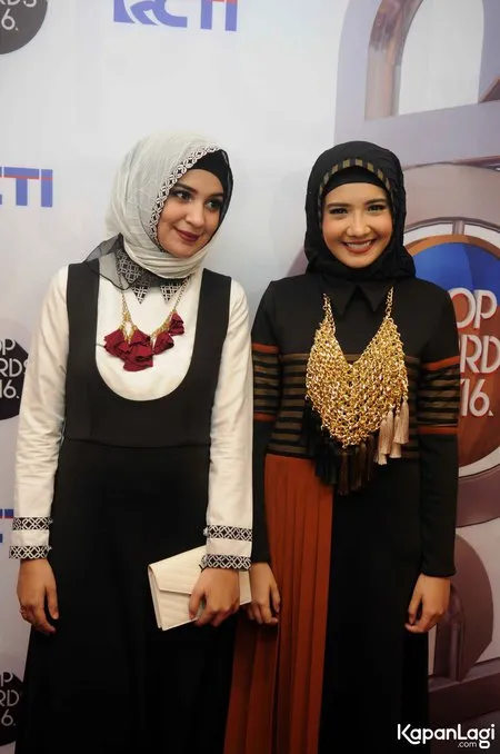 Foto Zaskia Sungkar